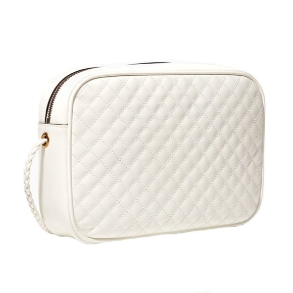 Gucci Small Quilted Shoulder Bag in White - Picture 2 of 5